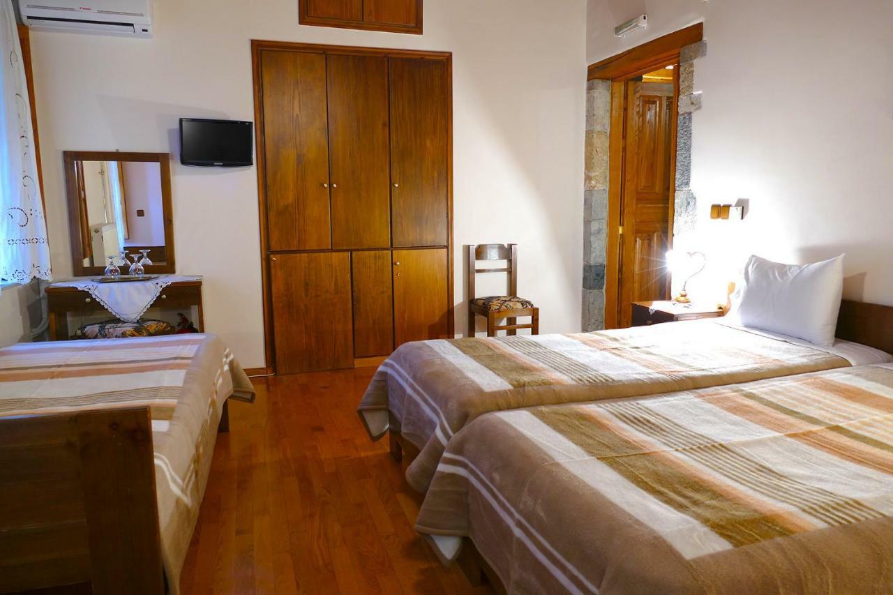 Antoniou Guesthouse Kastanitsa Bagian luar foto